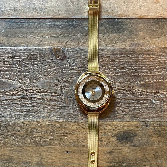 New Geneva Wrist Watch Stainless Steel Band - Picture 3 of 6